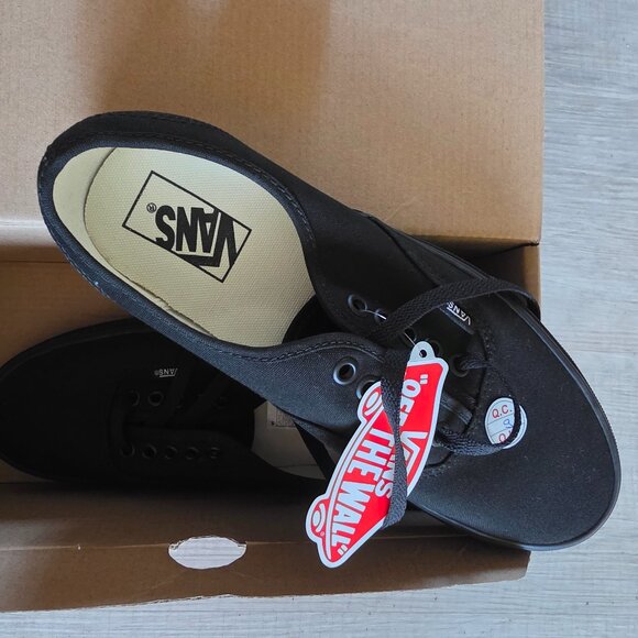 NEW! Black/Black authentic Vans 7 mens - Picture 2 of 3